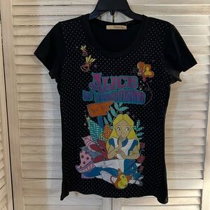 Large Alice In Wonderland top retro
